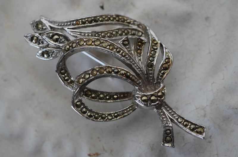 SALE【30%OFF】ENGLAND antique Brooch イギリスアンティーク ブローチ