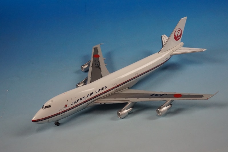 JAL B747-400 phoenix 中古 JAL B747-400 phoenix 中古 1/400 B747-400