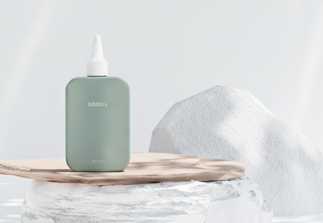 白髪と薄毛対策の為の育毛剤 GROXIL（グロキシル）ヘアトニック