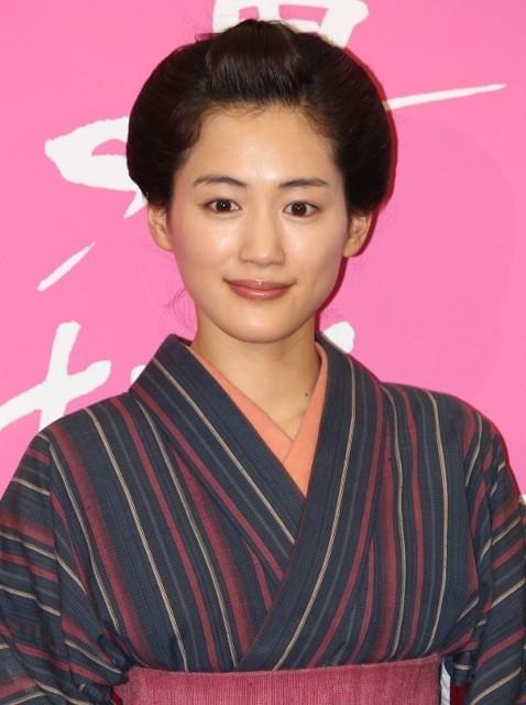 綾瀬はるか、大河始動に「胸が高鳴る」 来年放送「八重の桜」第1話完成