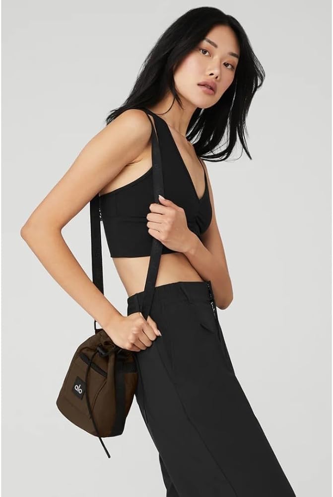 Amazon | [Alo Yoga] ショルダーバッグ ポーチ ナイロン BK/BR (Brown