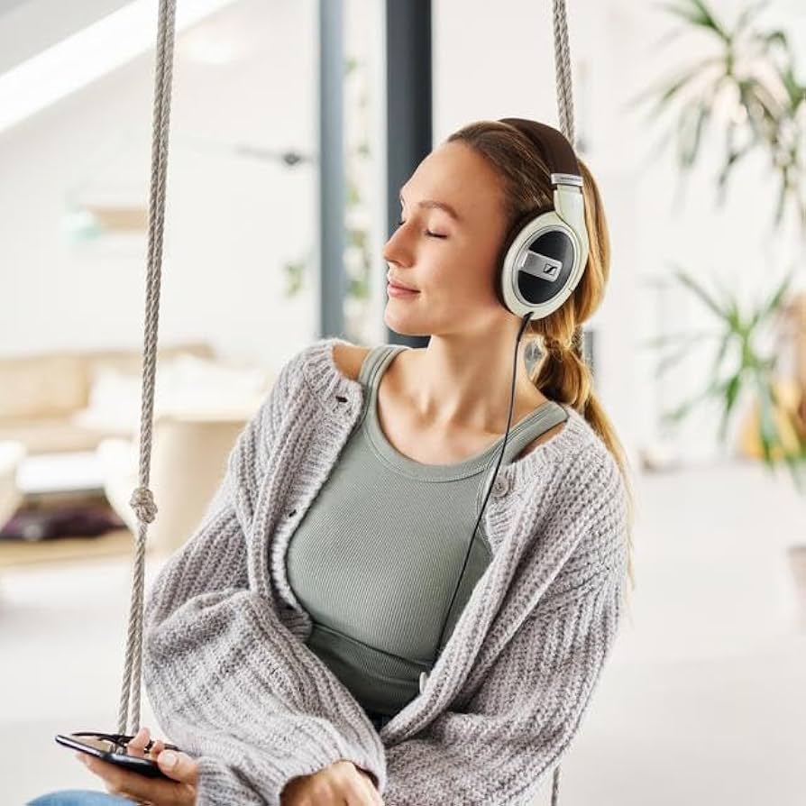 Amazon.com: SENNHEISER HD 599 Open Back Headphone, Ivory : Electronics