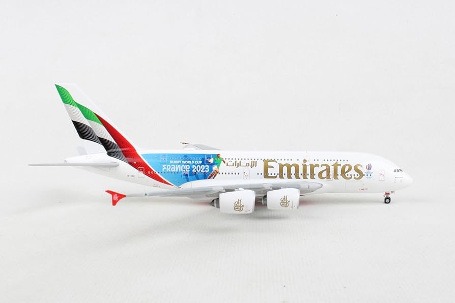 Amazon.co.jp: Airbus A380-800 民間航空機 エミレーツ航空 - 2023年