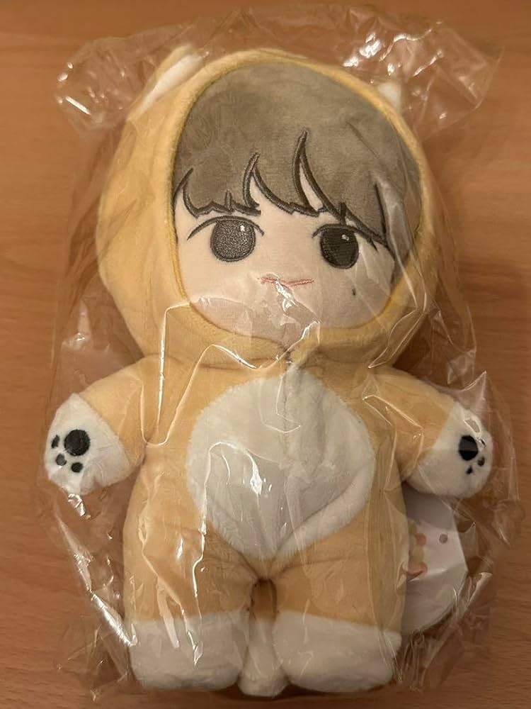 Amazon.co.jp: SUPER JUNIOR ウニョク ぬいぐるみ : おもちゃ