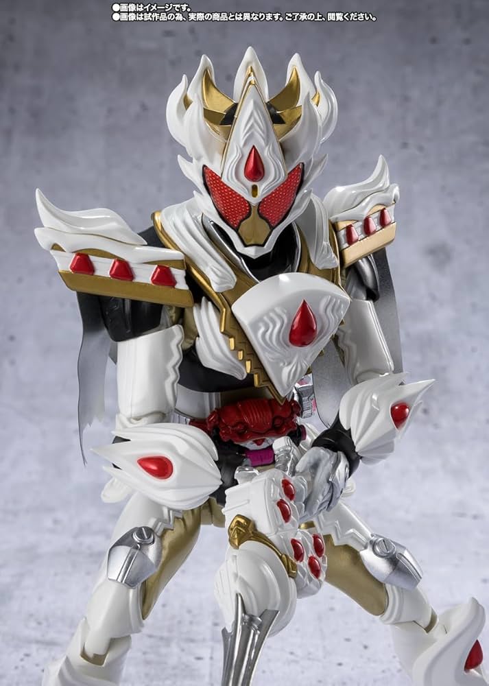 Amazon.co.jp: S.H.Figuarts 仮面ライダーガヴ ケーキングフォーム