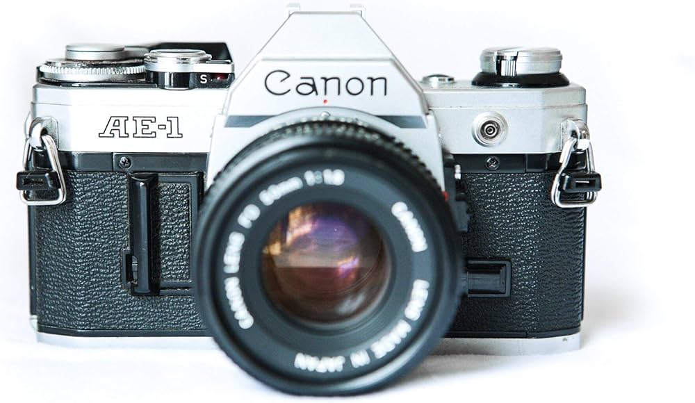 Amazon | Canon AE-1 35mmフィルムカメラ 50mm 1:1.8レンズ付き