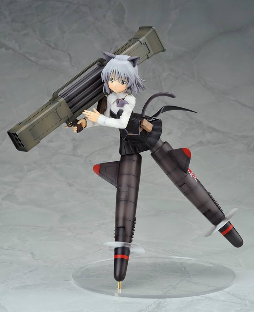 Amazon.co.jp: ストライクウィッチーズ 1/8 サーニャ : ホビー