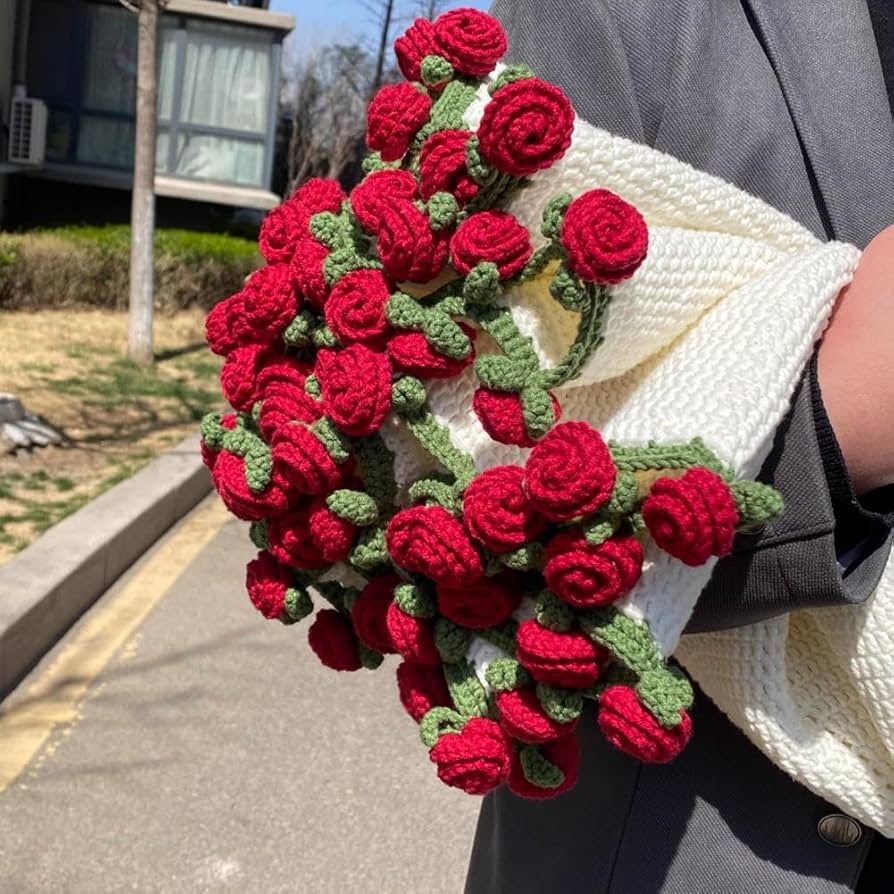 Amazon｜軽くて柔らかい、手編みのバラの花束ブランケット