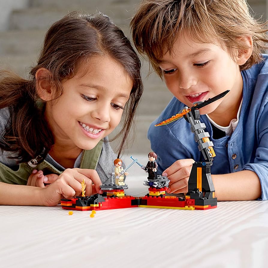 Amazon.com: LEGO Star Wars: Revenge of The Sith Duel on Mustafar