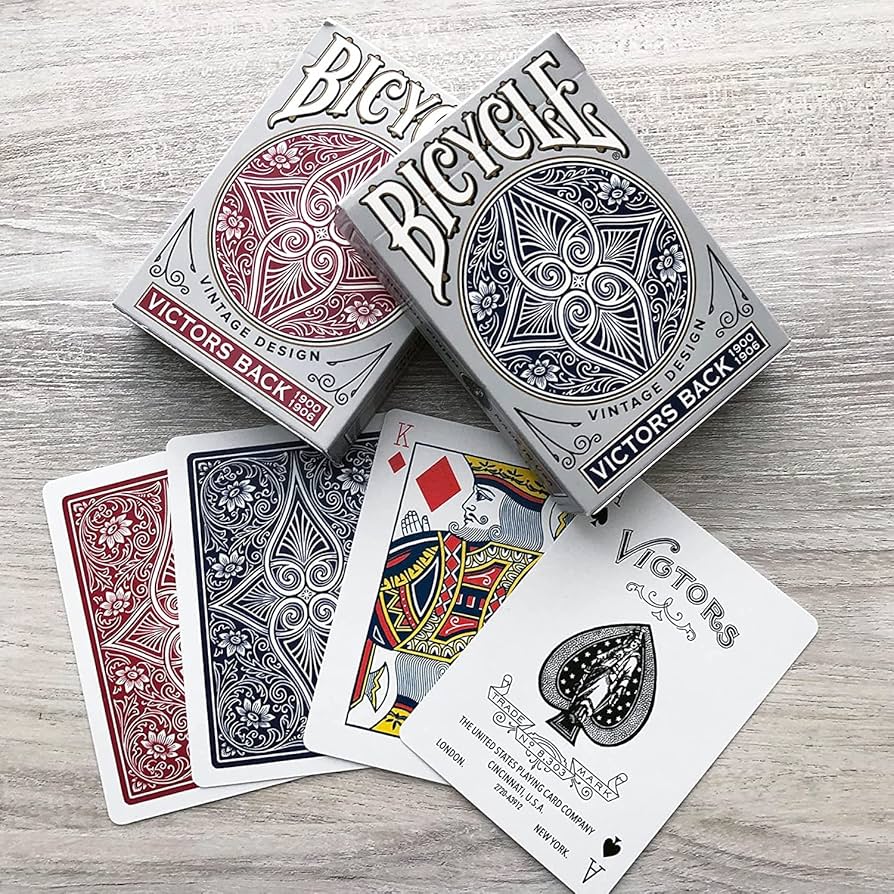 Amazon.co.jp: Bicycle Victors Back ビンテージデザイン トランプ 2