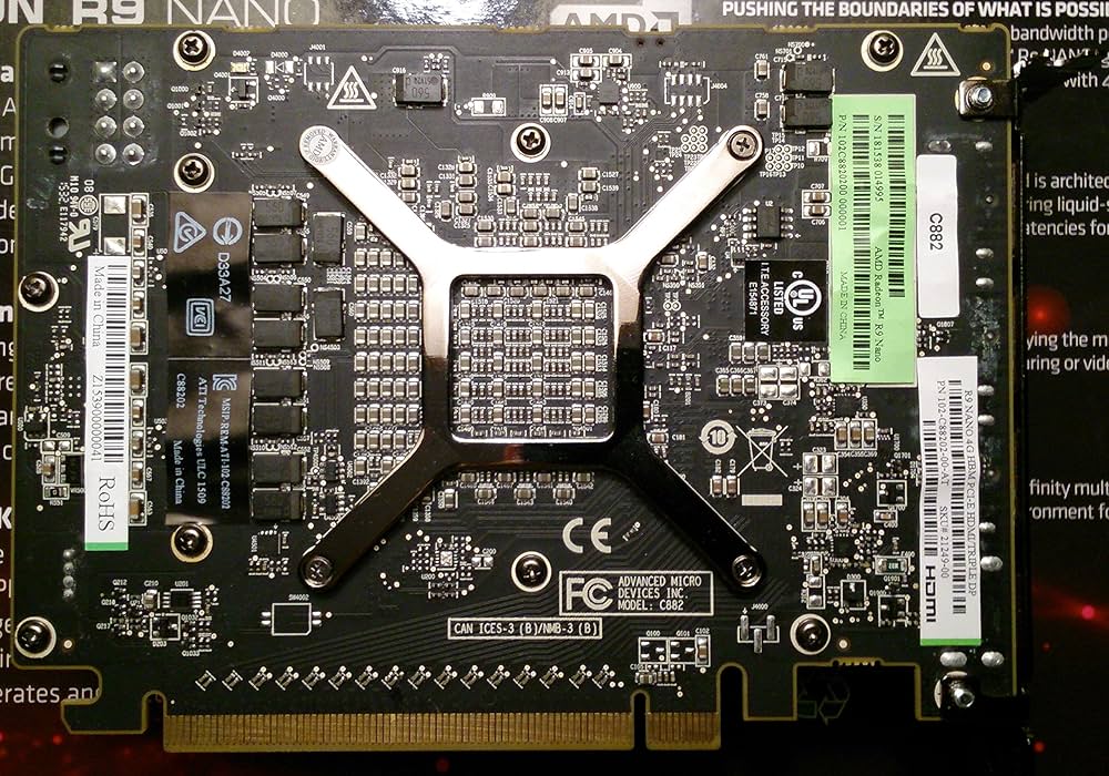 Amazon | Sapphire Radeon R9 Nano 4GB HBM HDMI/トリプルDP PCI