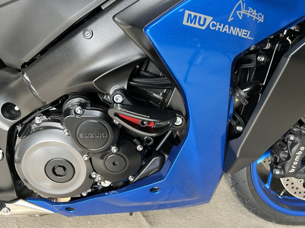 GSX-S1000GTにピッタリのフレームスライダー | Mラボ-moto.motor
