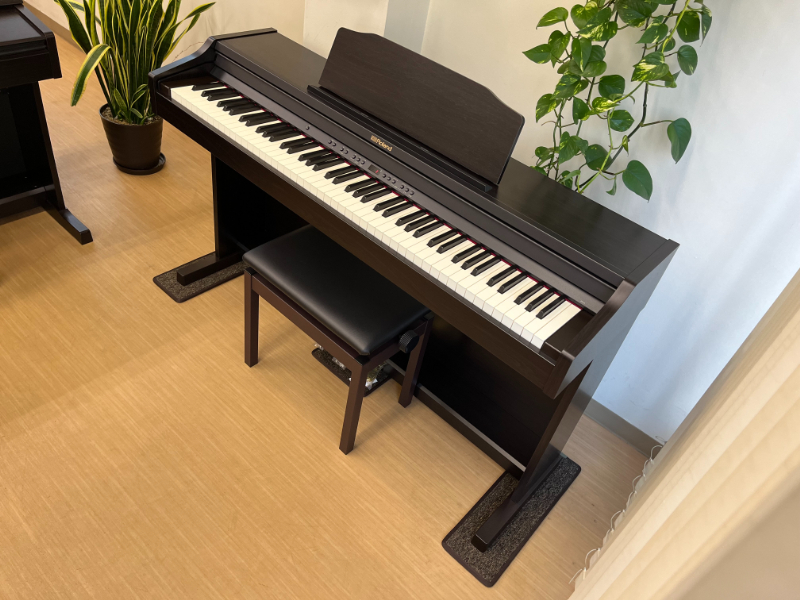 Roland RP501R-CR 18年製 中古 電子ピアノ 椅子付き・・・SOLD OUT