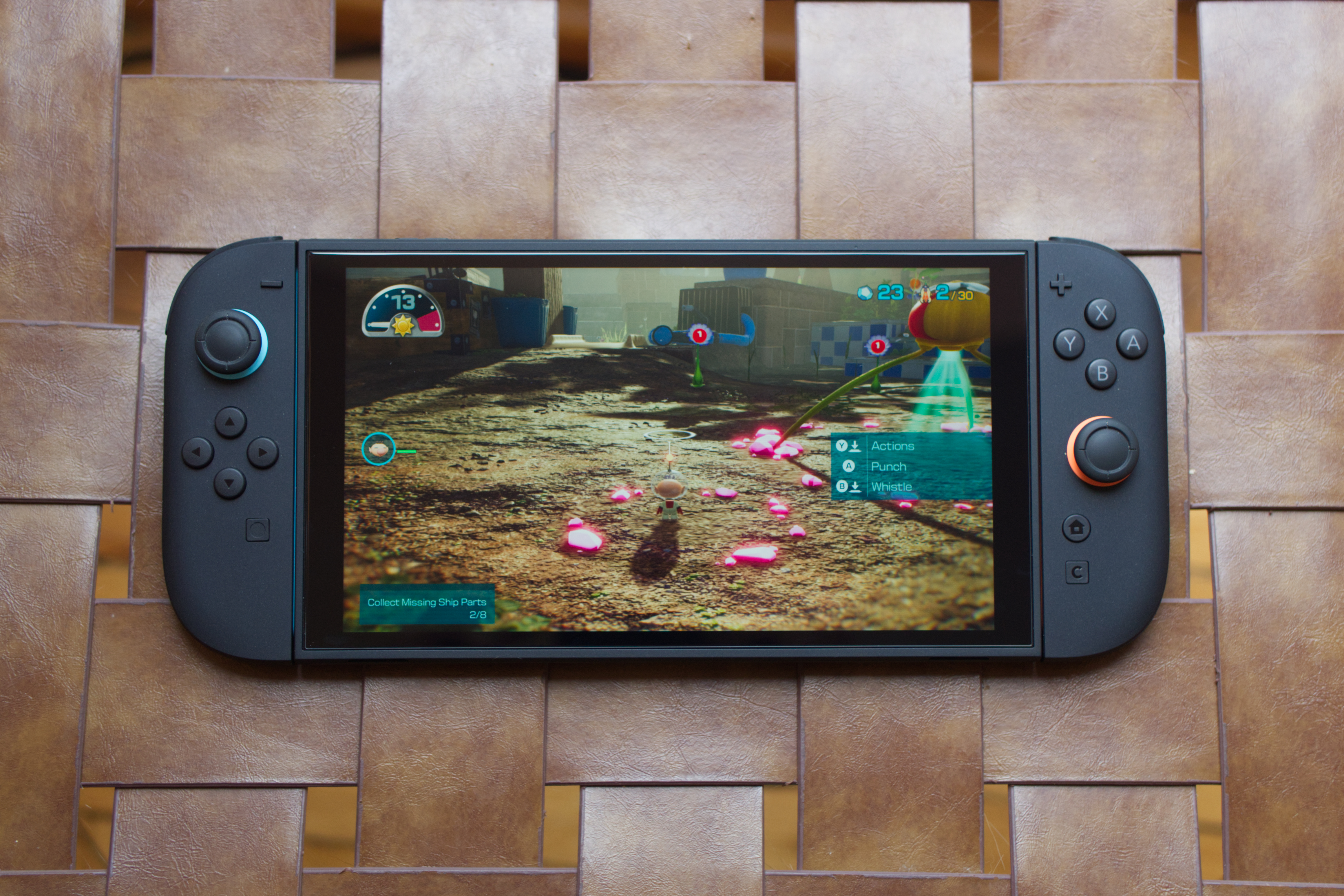 glossypikmin4mainRAW.jpg?