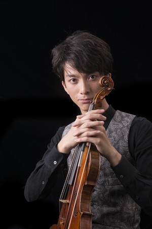 歴史ある現代作曲家シリーズに山根一仁（ヴァイオリン）が初登場。時代
