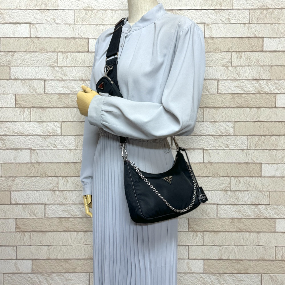 PRADA プラダ ショルダーバッグ ナイロン ブラック ユニセックス 中古