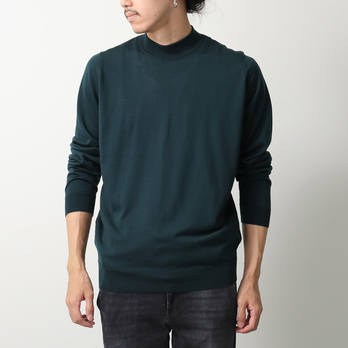 JOHN SMEDLEY（ジョンスメドレー） ニットトップス HARCOURT