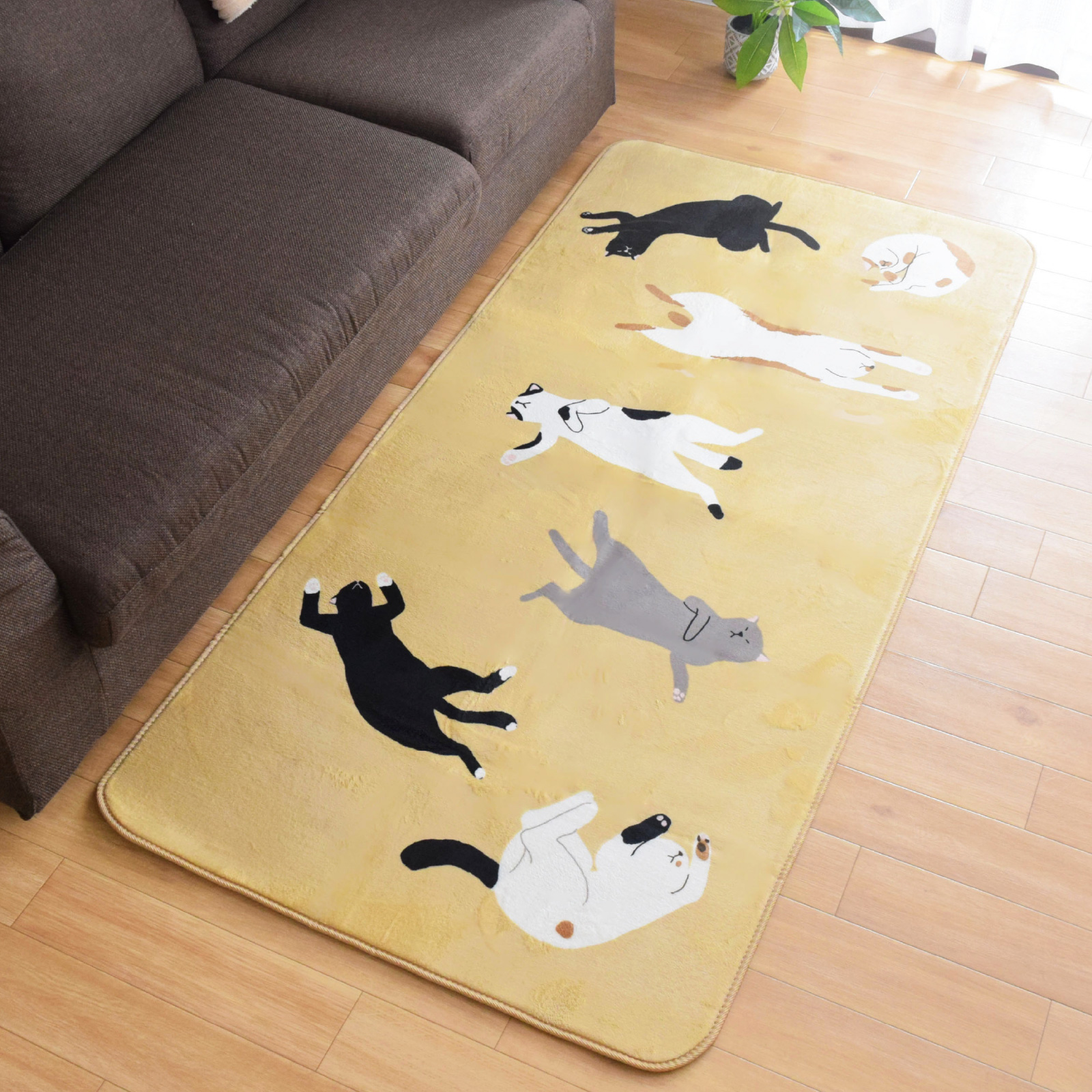 ラグ マット 1畳 カーペット 洗える 北欧 猫 90×185cm 小さめ おしゃれ
