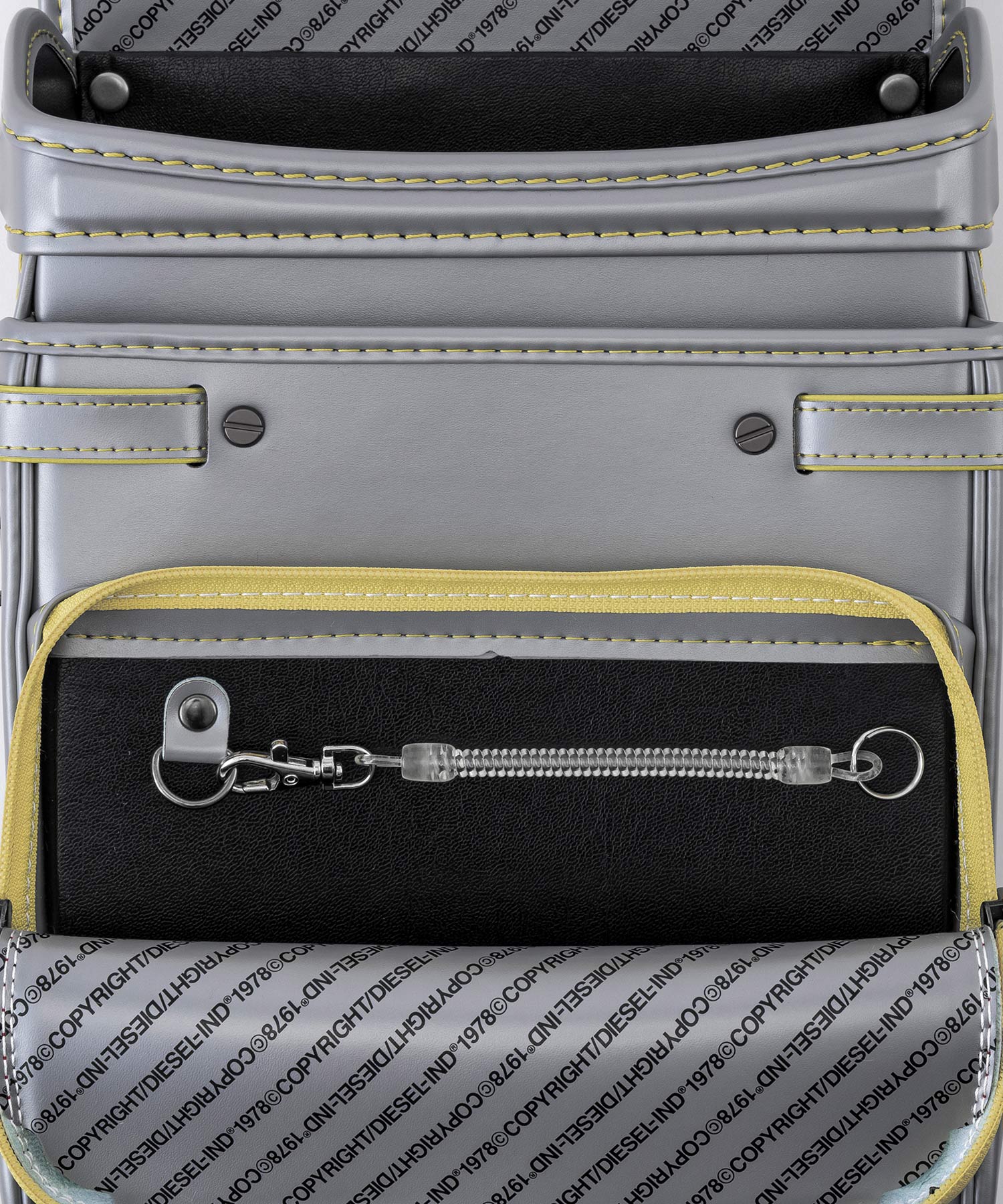 DIESEL(ディーゼル)EMBOSSED 5TH POCKET(エンボスド 5TH ポケット