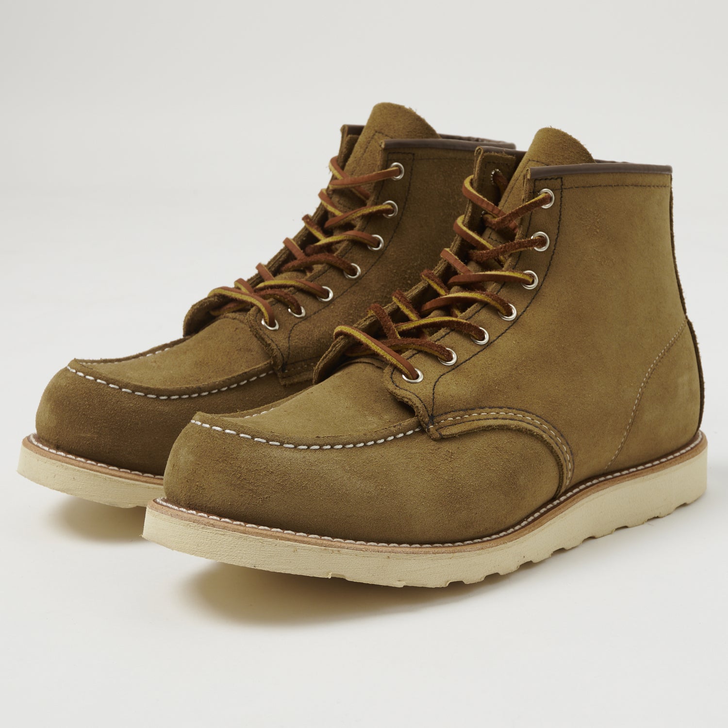 Red Wing 8131 Classic Moc Toe Boot - Oro Russet – SON OF A STAG