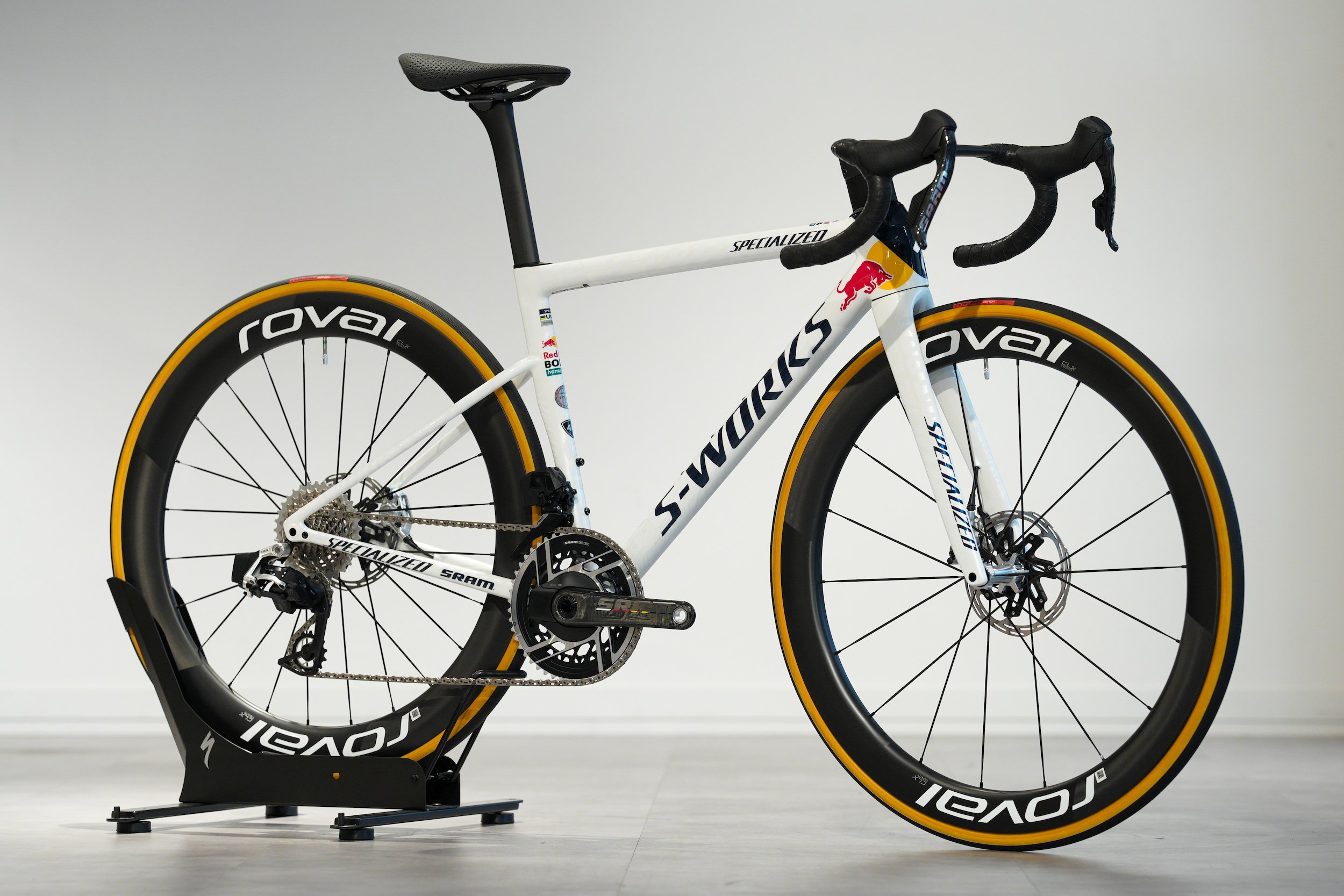 8月18日(日)まで！S-Works Tarmac SL8 LTD Red Bull – BORA
