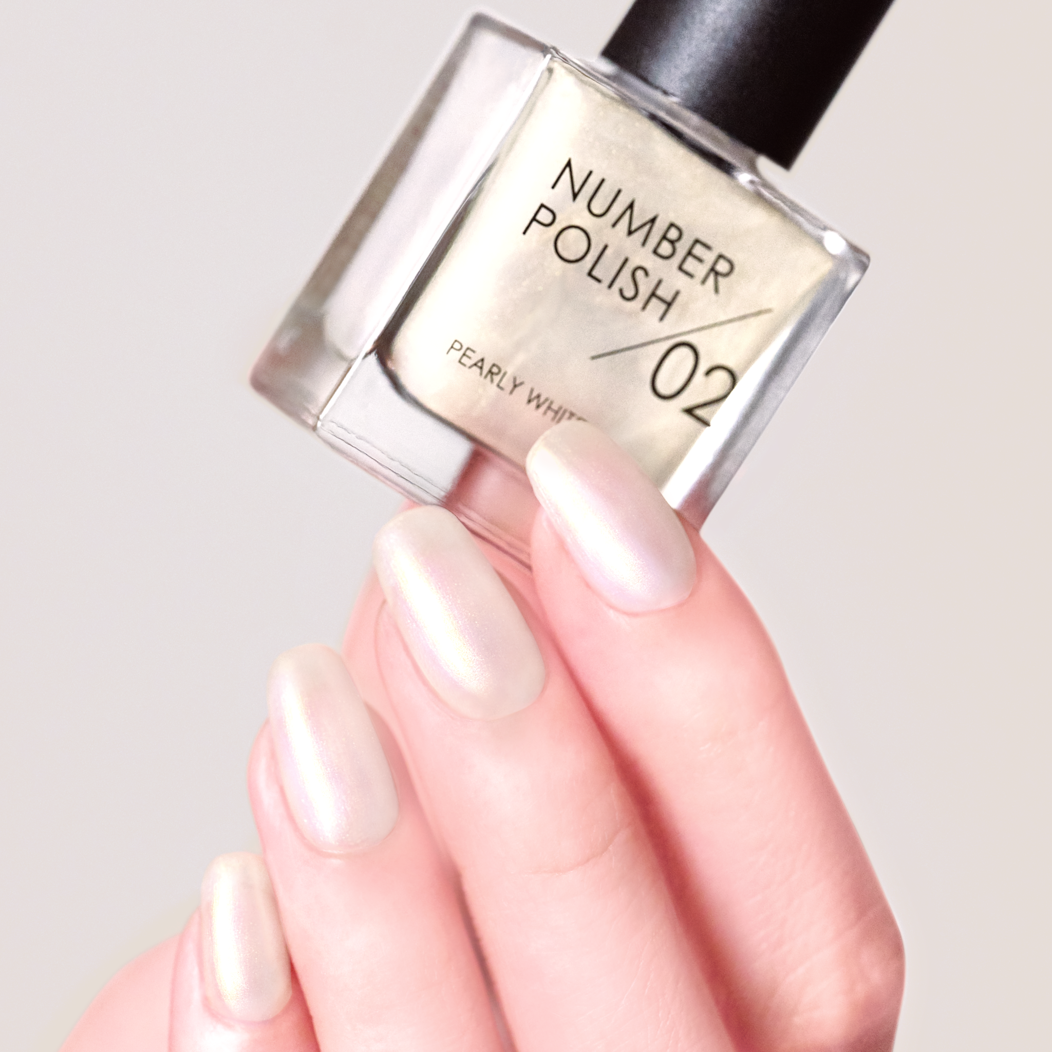 NUMBER POLISH（ナンバーポリッシュ）02 Pearly White | D-UP 公式通販