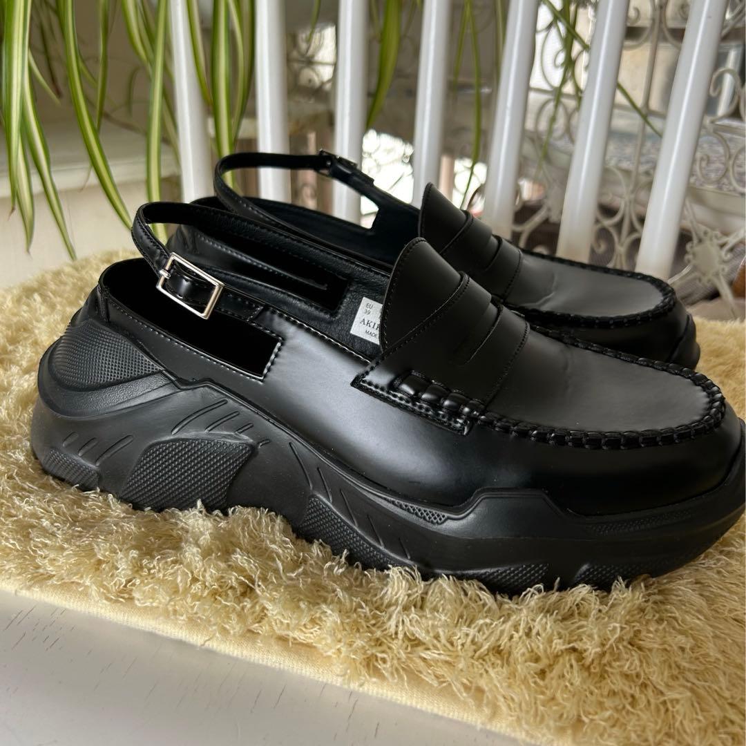 AKIKOAOKI demi Black×Black-faux leather