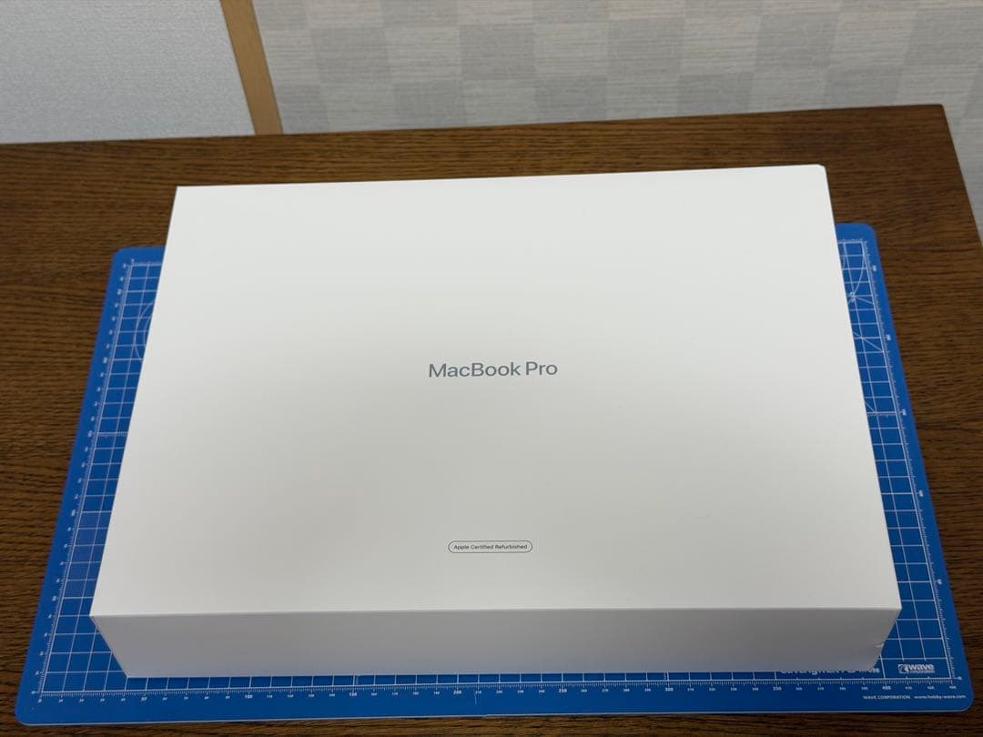 MacBook Pro M4 pro 14インチ 12/16コア512GB Apple 14-inch MacBook Pro M4 Pro 12-Core, 24GB RAM, 512GB Flash, 16-Co