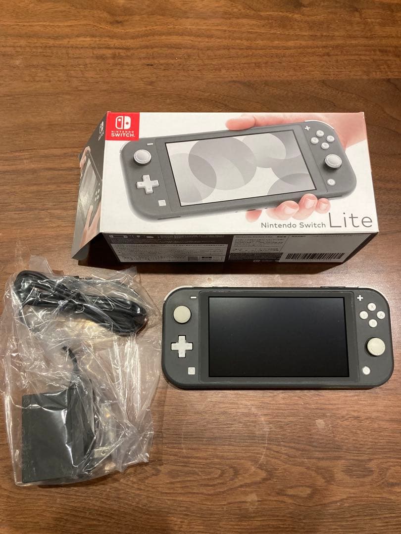 Nintendo Switch Lite 本体 スイッチ ライト グレー 箱あり Nintendo Switch Lite グレー 任天堂 Switch本体 ※量販店舗印付の場合