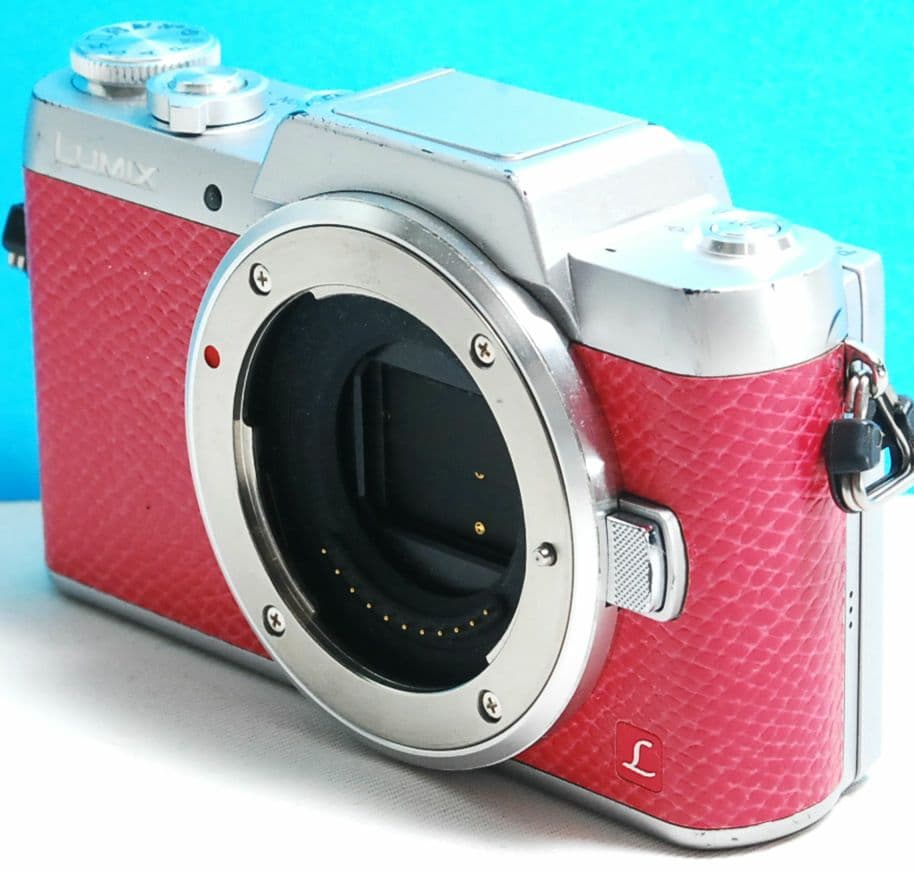 PANASONIC GF7 ピンク　ボディ　送料無料 Panasonic LUMIX DMC-GF7 ボディ ピンクの出品 | ONE SCENE（ワンシーン）