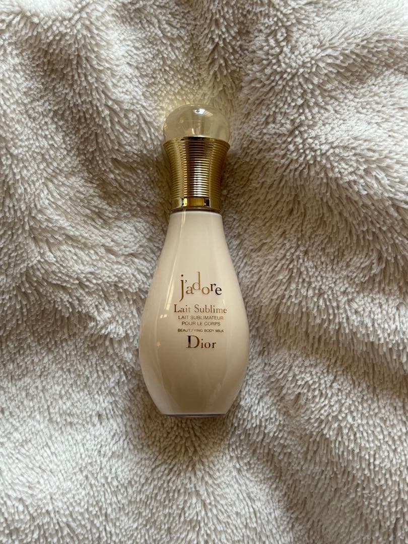 DIOR ジャドール　ボディ　ミルク　75ml J'adore Les Adorables Body Milk, Scented Hydration | Dior US