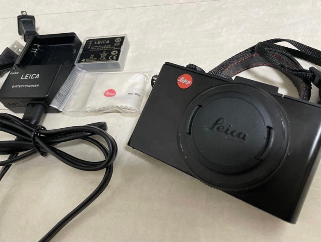 専用です。Leica D-LUX6 ブラック　美品　バッテリー2個 ライカ D-LUX6 [グロッシーブラックシルバー] オークション比較 - 価格.com