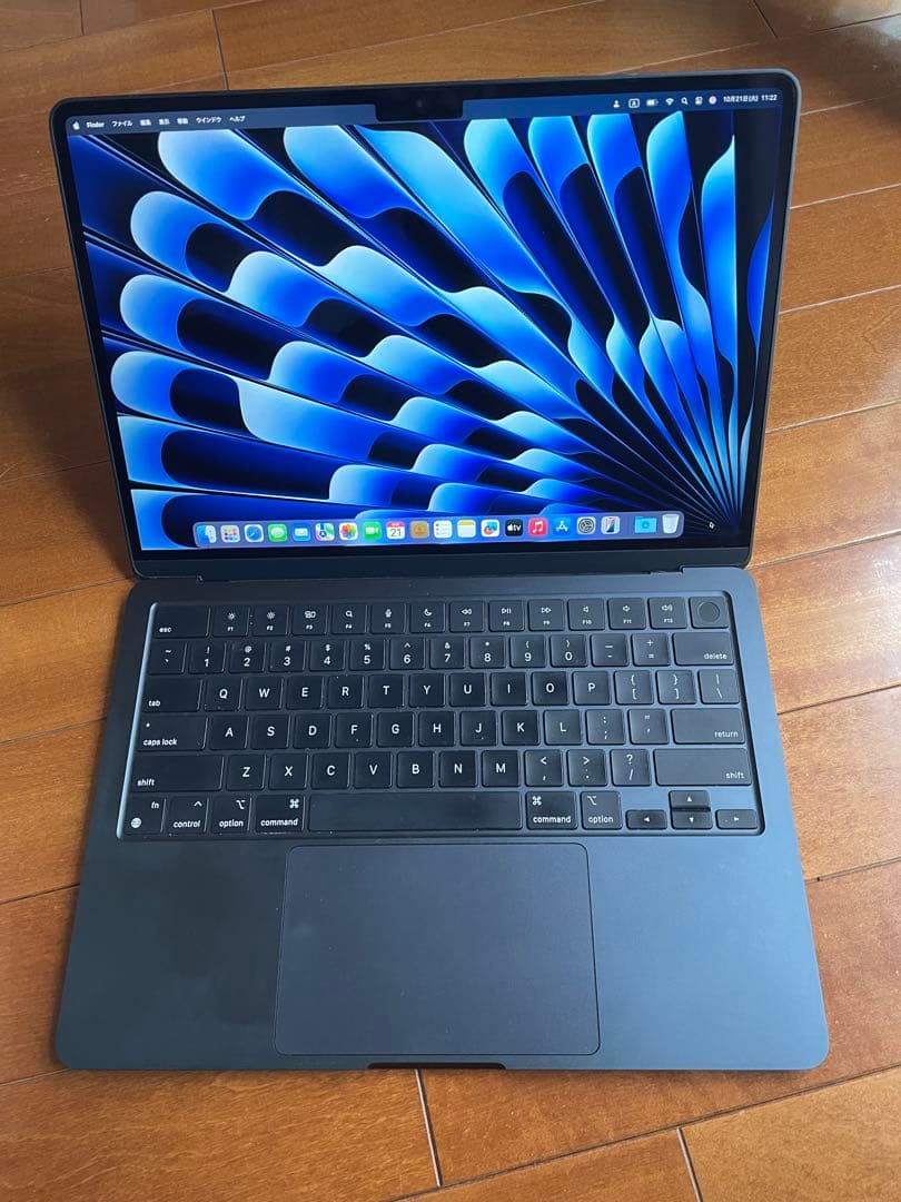 Apple MacBook Air 13.3インチ M2 16GB/256GB Apple 13-inch MacBook Air: M2 chip with 8C CPU / 8C GPU, 256GB SSD