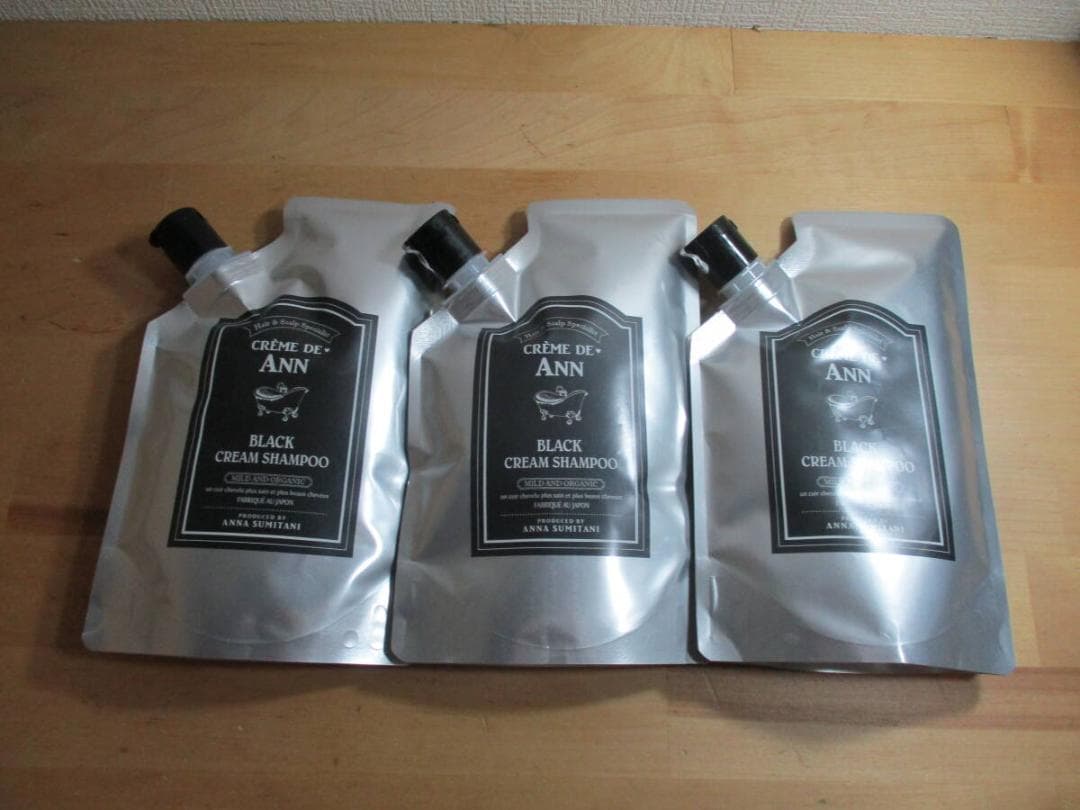 クレムドアン　ブラックシャンプー　４００ｇ×３　未開封品 B CREME DE ANN（クレムドアン） ブラッククリームシャンプー 1袋 400g