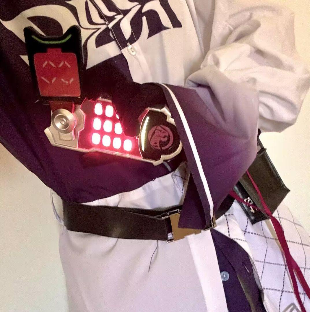 にじさんじ所属 佐伯イッテツさん の「デバイス」コスプレ用道具 発光