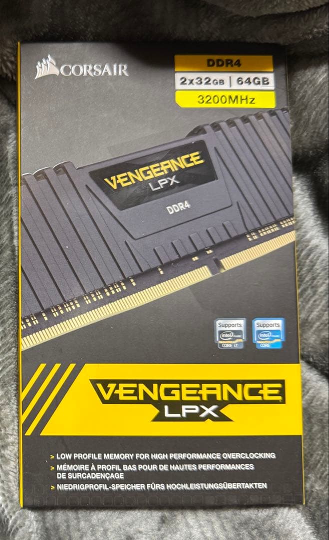 CORSAIR DDR4 VENGEANCE LPX 64GBキット Amazon | CORSAIR DDR4 メモリモジュール VENGEANCE LPX Series 8GB×2