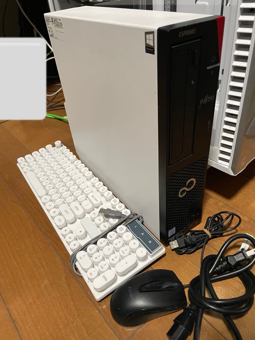 富士通 デスクトップPC esprimo i3-8100 SSD128GB 71Pko2HDcbL._AC_UF350,