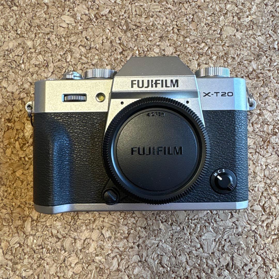 アインさん専用　Fujifilm X-T20 ミラーレスカメラ 本体のみ訳あり X-T20-B ミラーレス一眼カメラ ブラック [ボディ単体] 富士フイルム