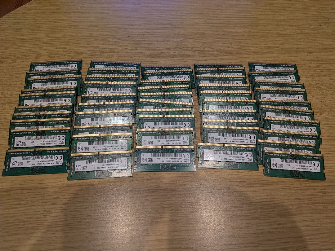 SK hynix 4GB DDR4 3200MHz　30枚セット ddr4-3200（SK hynix／PCパーツ） | スマホ、タブレット、パソコン の