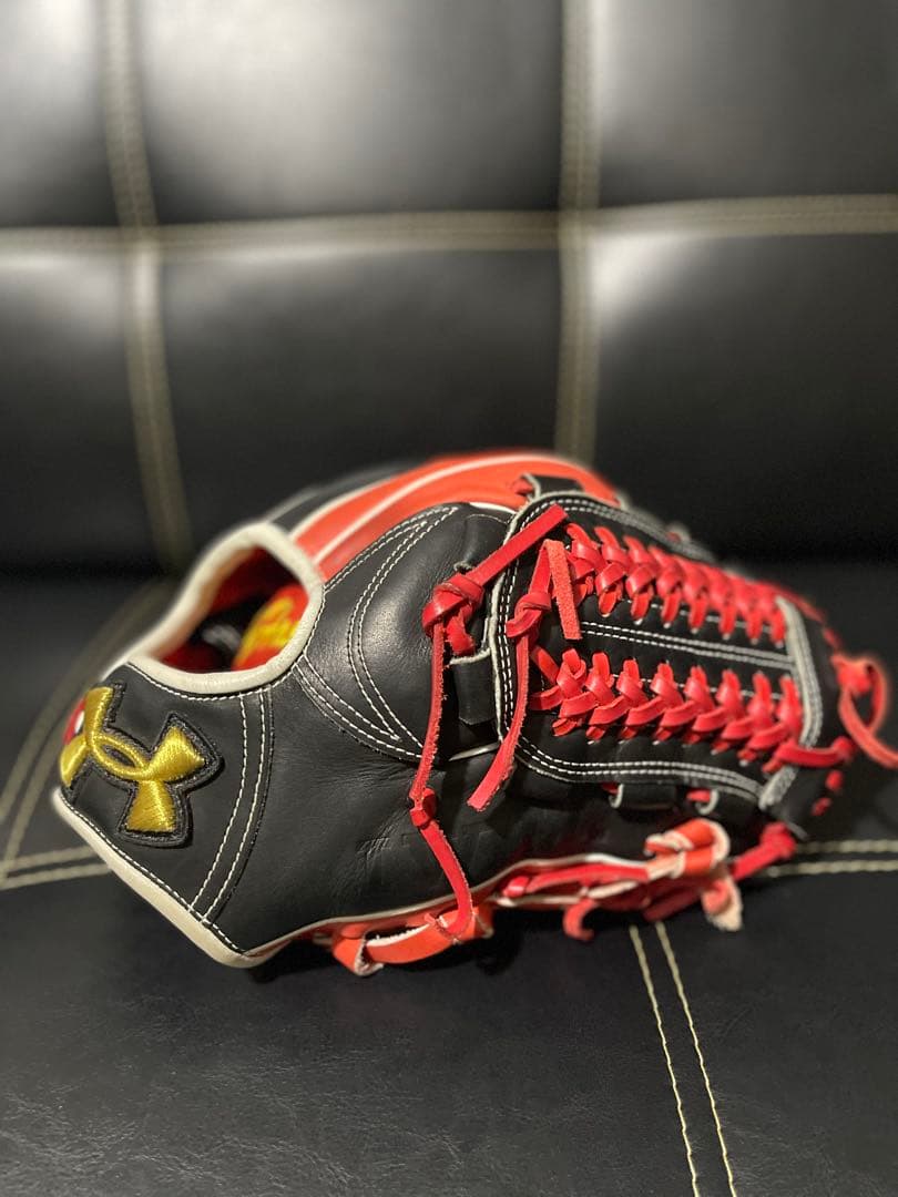 [レア]アンダーアーマー　軟式オーダーグローブ　内野用 UNDER ARMOUR（アンダーアーマー） 軟式 グローブ グラブ 外野手用