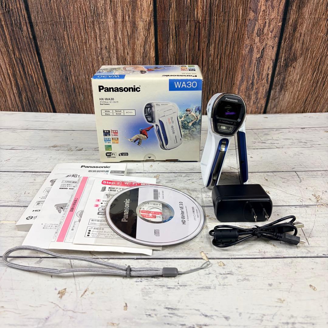 Panasonic HX-WA30 防水 ビデオカメラ デジタルムービーカメラ パナソニック、タテ型デザインのムービーカメラ--防水、防塵のタフネス