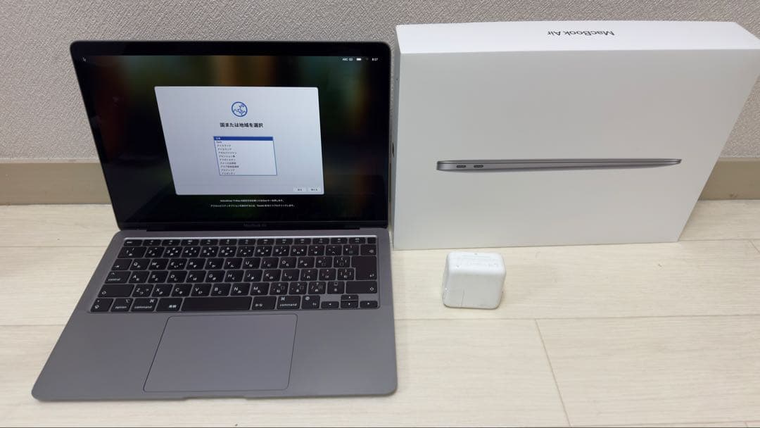 【M1 8G 512G】Apple MacBook Air 13インチ Amazon.com: Apple 2020 MacBook Air with Apple M1 Chip, 13-inch