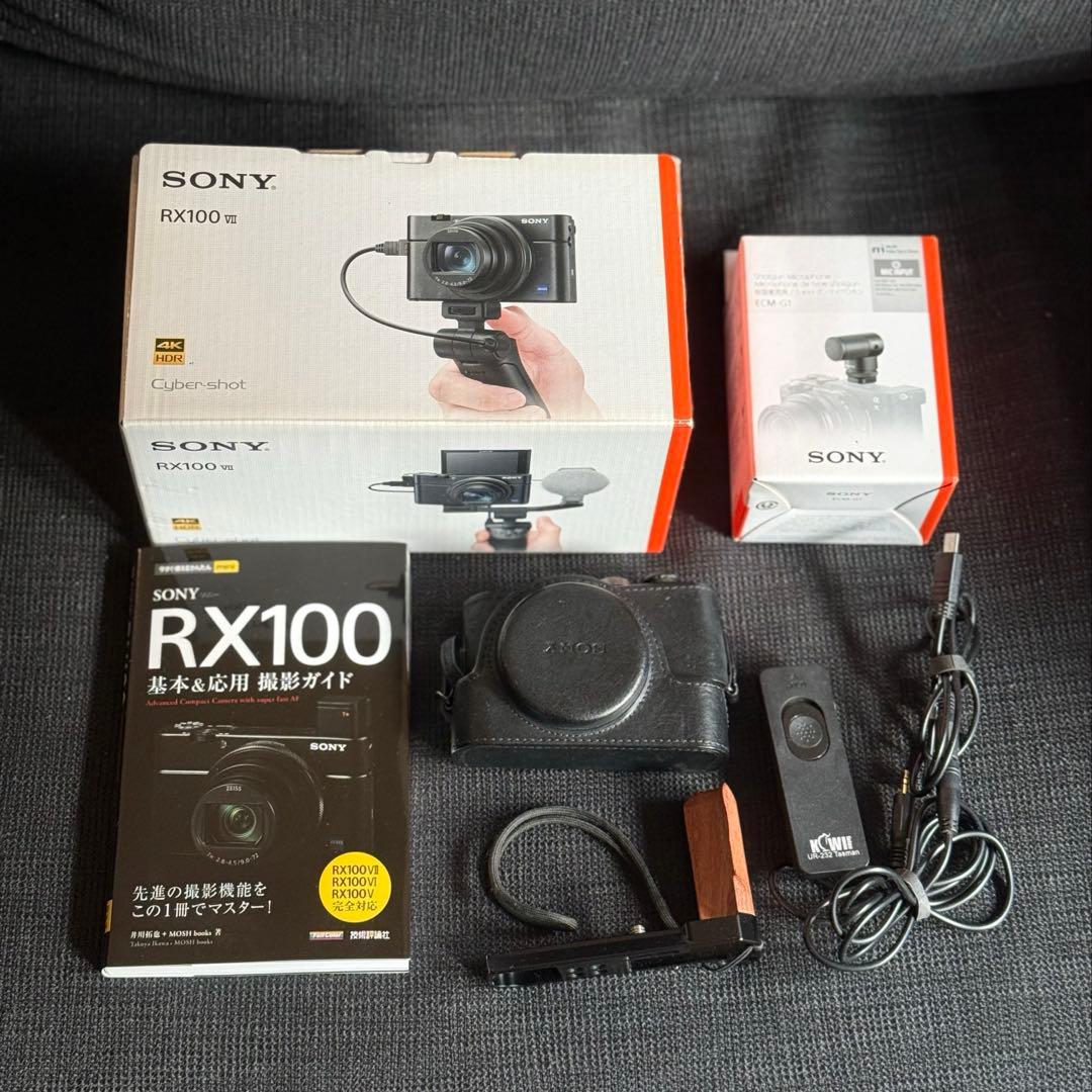 豪華セット⭐︎Sony RX100 VII コンパクトデジタルカメラ ガイド本 Amazon | Sony DSC-RX100 VII User Guide: The Ultimate Handbook for