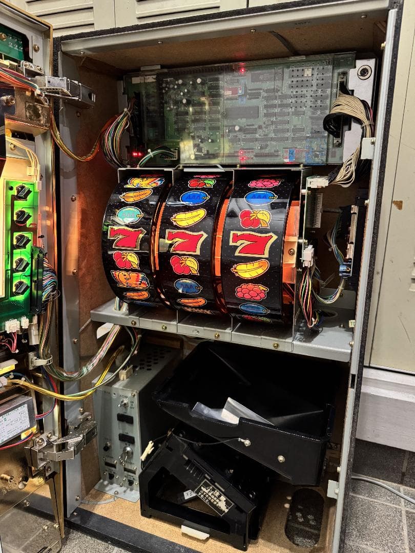 【ご自宅まで送料無料‼️】アレックス　アルゼ　4号機