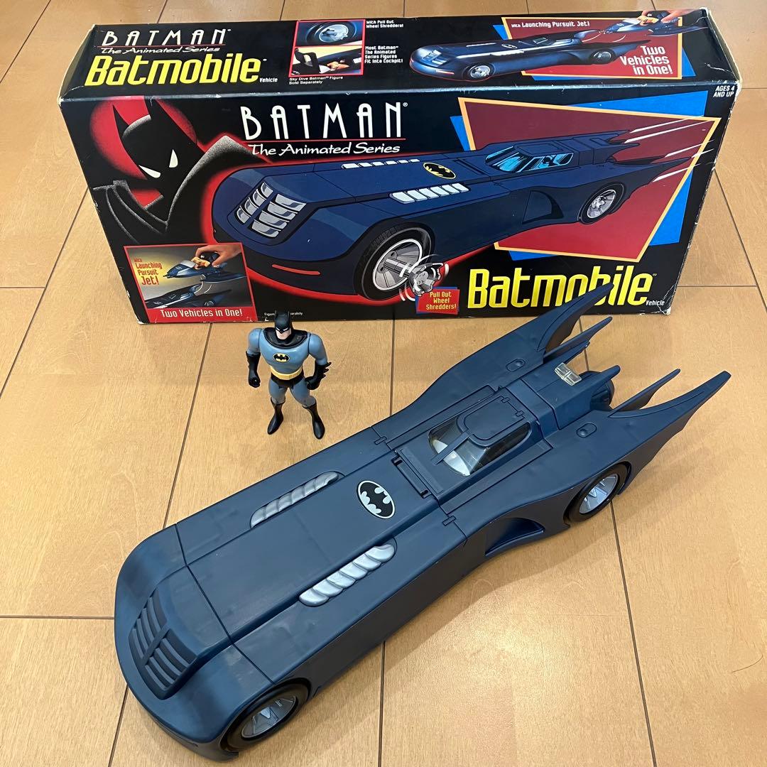 ケナー　フィギュア　バットモービル　コンバットベルトバットマン付き！ 楽天市場】バットモービル ミニカー 2008 バットマン フィギュア 付き
