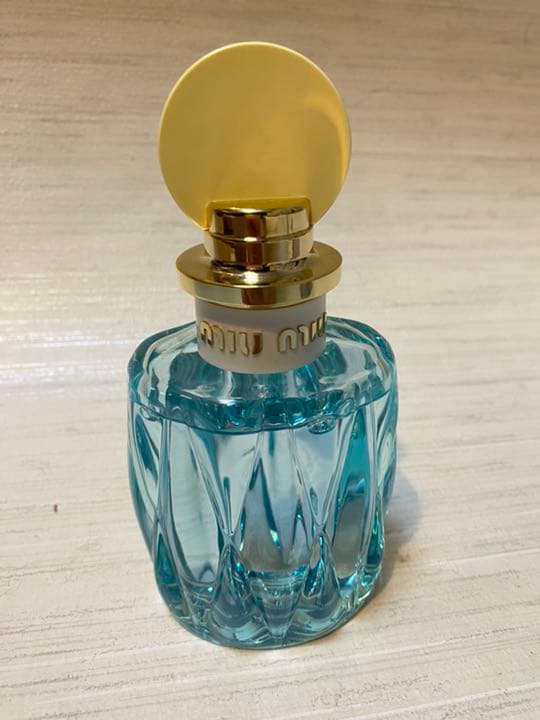 MIU MIU ミュウミュウ ロー ブルー オードパルファム Amazon | ミュウミュウ ロー ロゼ EDT 100ml(並行輸入品) | MIUMIU