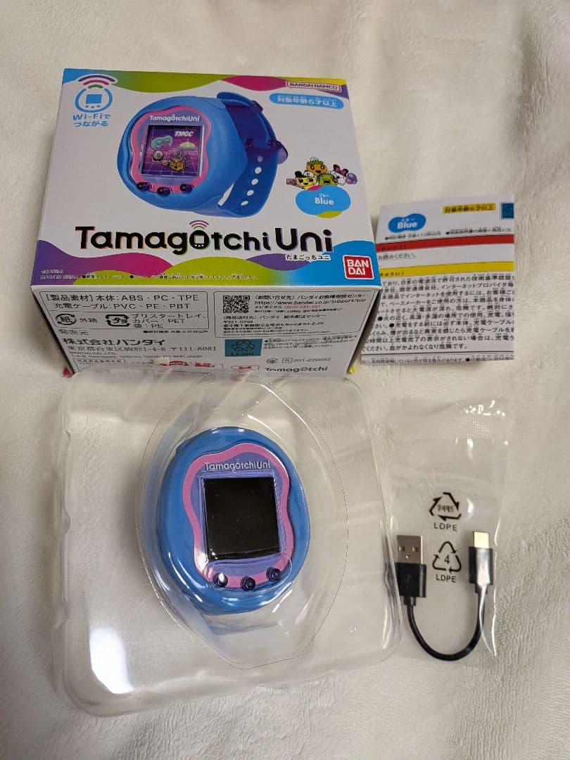 Tamagotchi　Uni たまごっちユニ　ブルー Amazon | バンダイ(BANDAI) Tamagotchi Uni Blue 対象年齢 6才以上