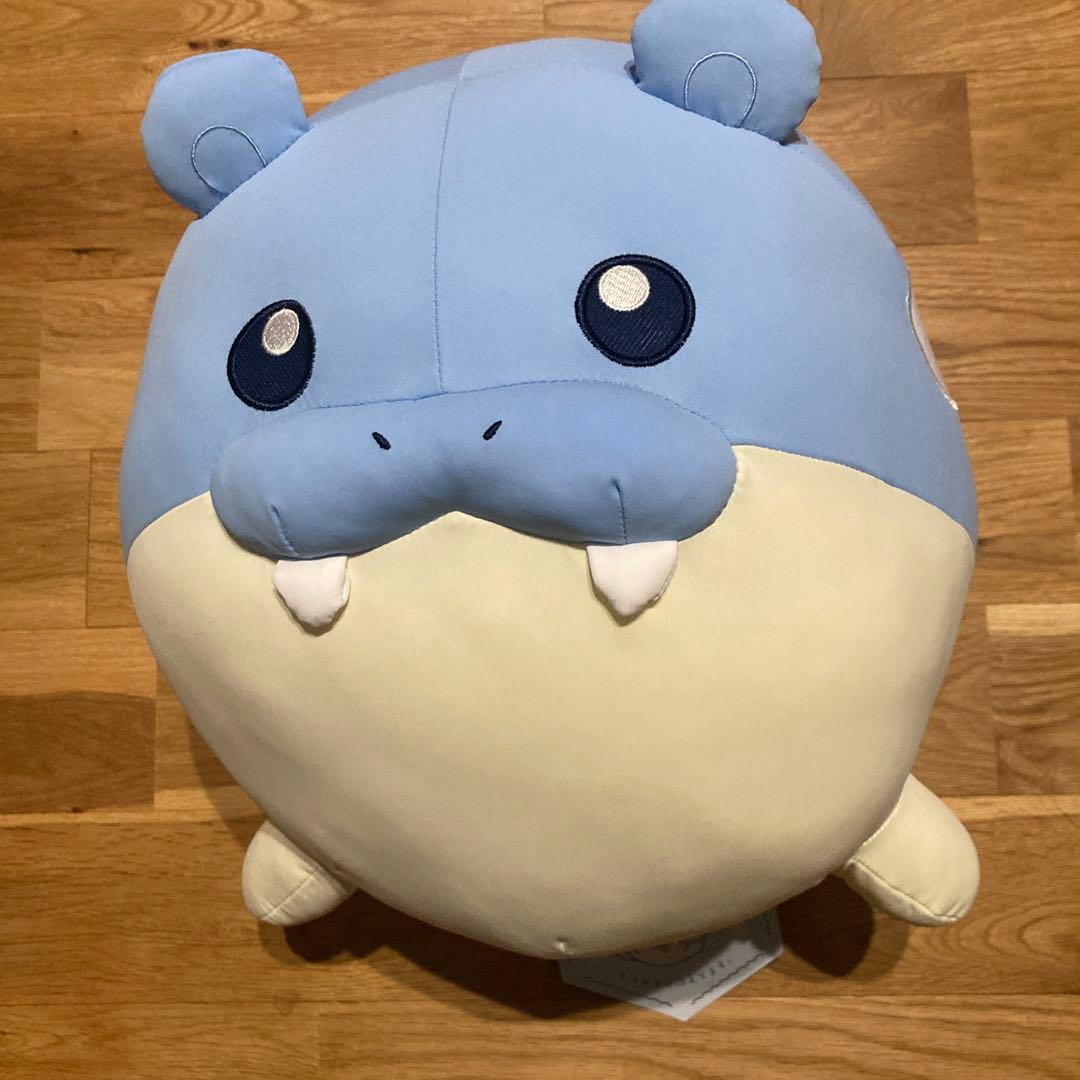 ポケモンセンター ひんやりぬいぐるみ タマザラシ ポケモンセンターオンライン、「ひんやりぬいぐるみ 等身大タマザラシ