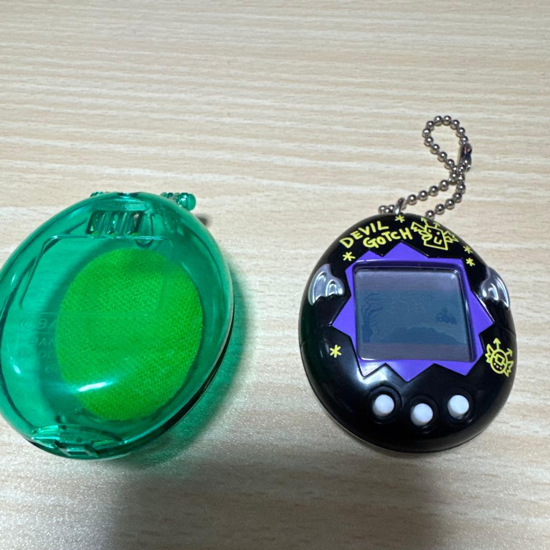 デビルっちのたまごっち　ブラック　ケース付き BANDAI - 未開封 BANDAI バンダイ デビルっちのたまごっち ブラックの