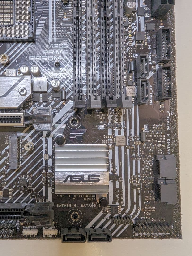ASUS M560-A（ジャンク品） - メルカリ